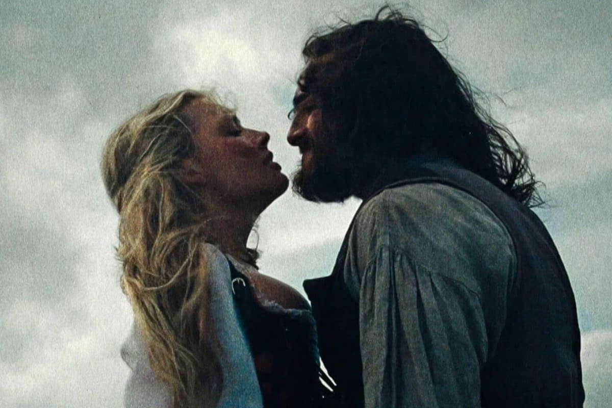 Jacob Elordi revela cómo fue filmar las escenas de sexo con Margot Robbie en “Cumbres Borrascosas”