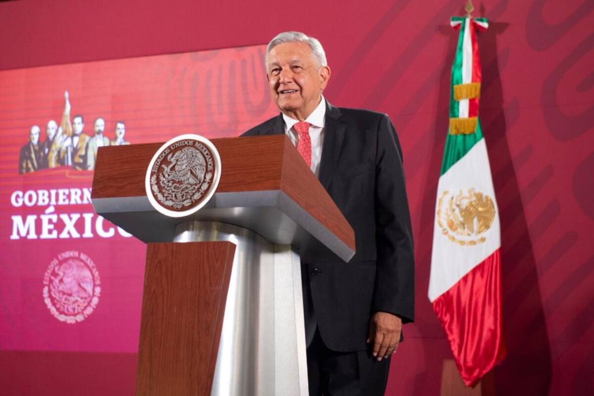PRD acusa a AMLO de desvío de recursos públicos