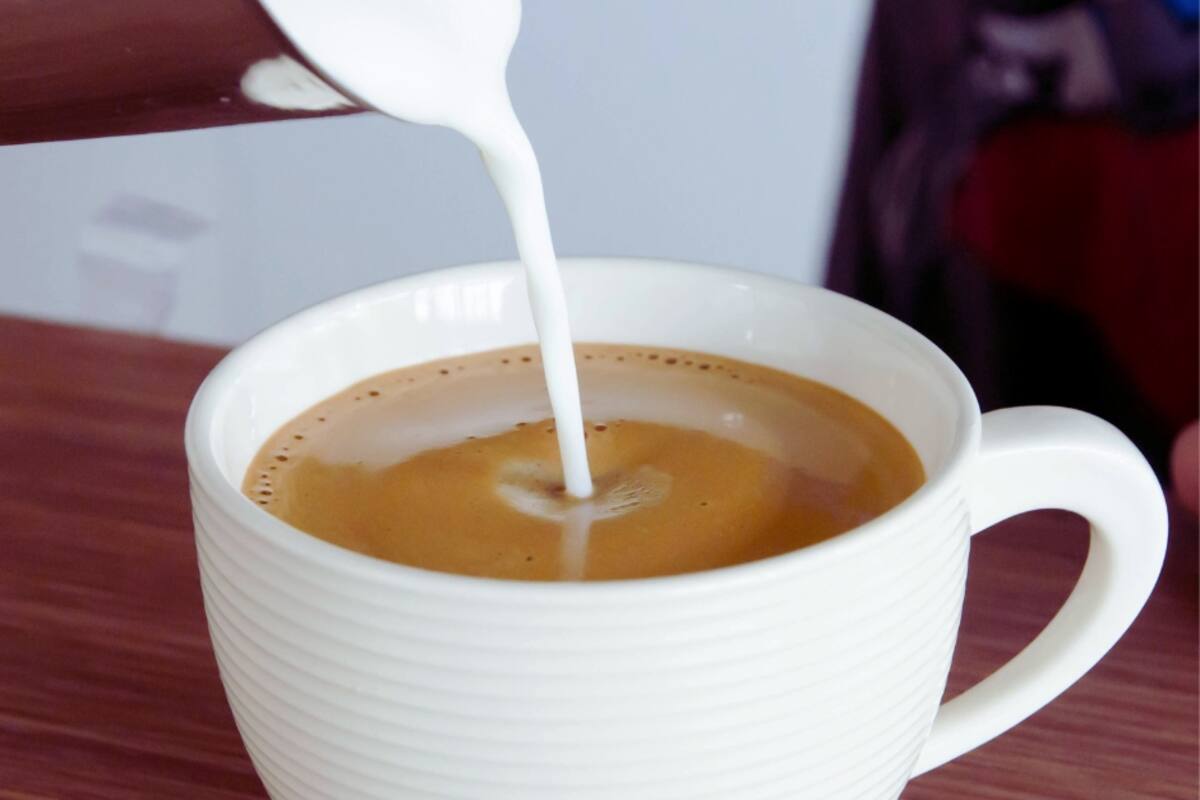 ¡Ten cuidado! Esto le pasa a tu cuerpo si combinas café con medicamentos