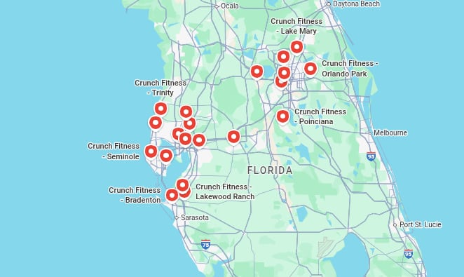 Las autoridades confirmaron que los 14 contagios están vinculados a la exposición dentro del gimnasio Crunch Fitness. (Google Maps)