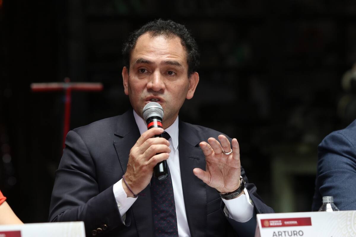 Prevén crisis en Pemex; hay blindaje, dice Arturo Herrera