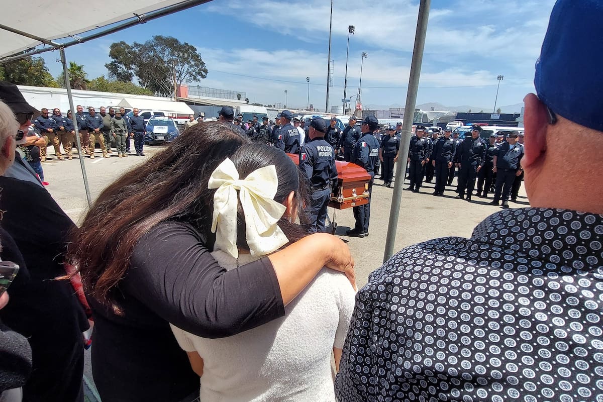 Reclaman apoyo a la familia del policía fallecido Abel Gómez