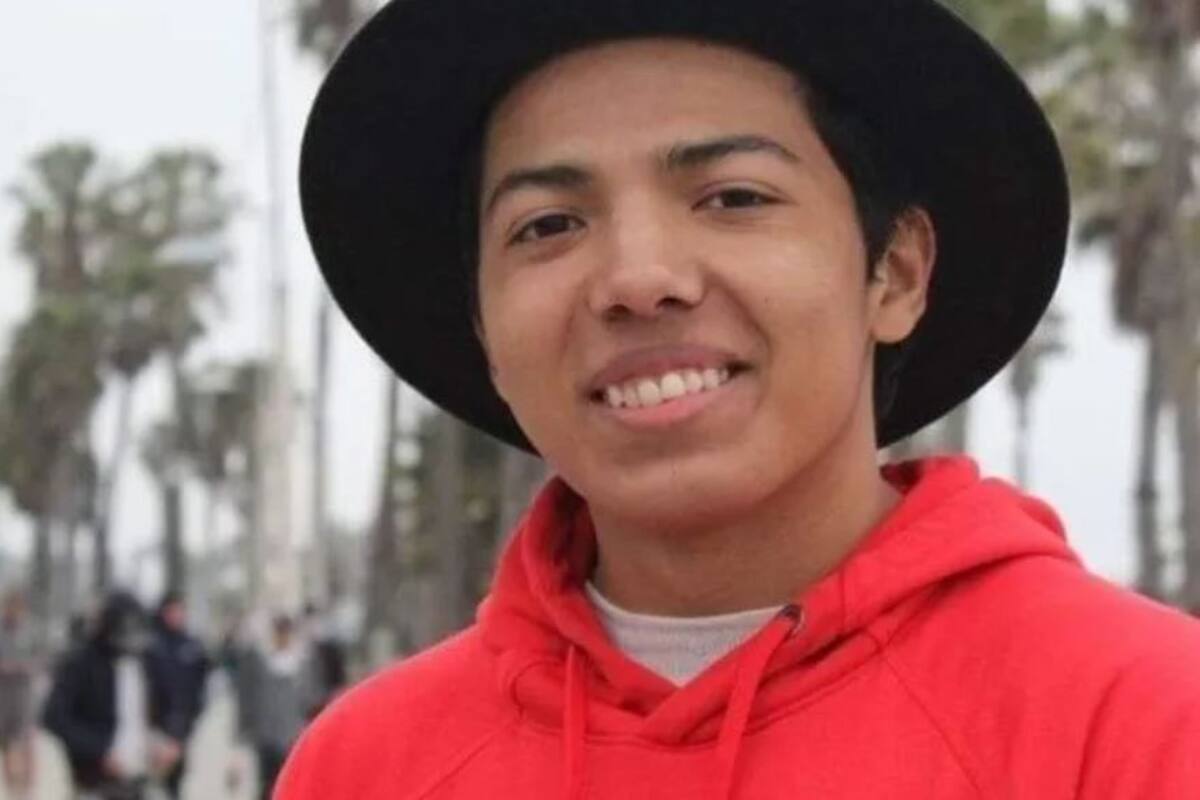 Hijo del "Temible" se recupera de derrame y vuelve a caminar