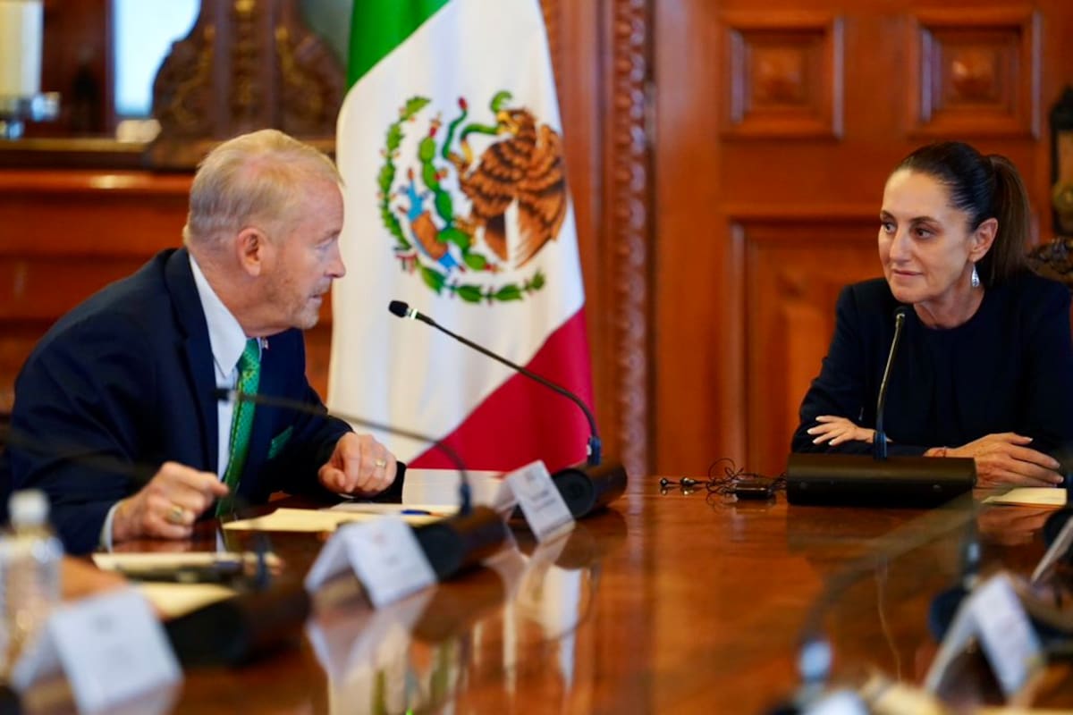 Sheinbaum se reúne en Palacio Nacional con congresistas de EEUU y el embajador Johnson para fortalecer cooperación bilateral antes de la entrada de nuevos aranceles