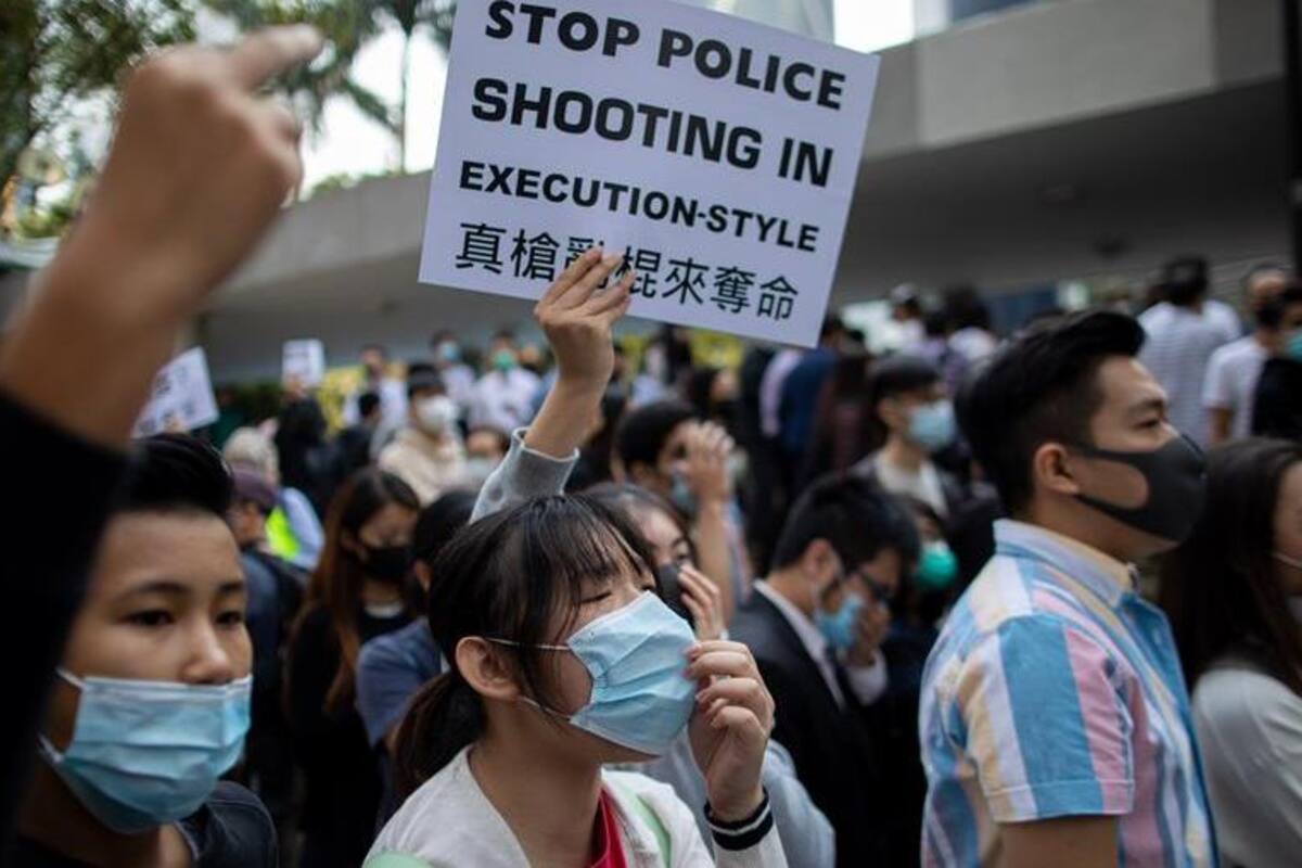 Hong Kong: Muere en hora de almuerzo hombre golpeado por manifestantes