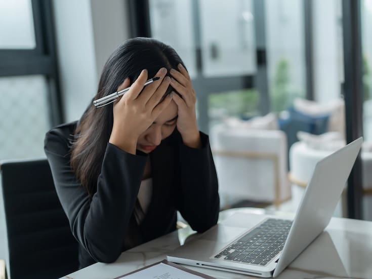 El estrés laboral afecta la vida sexual de las personas, según estudio