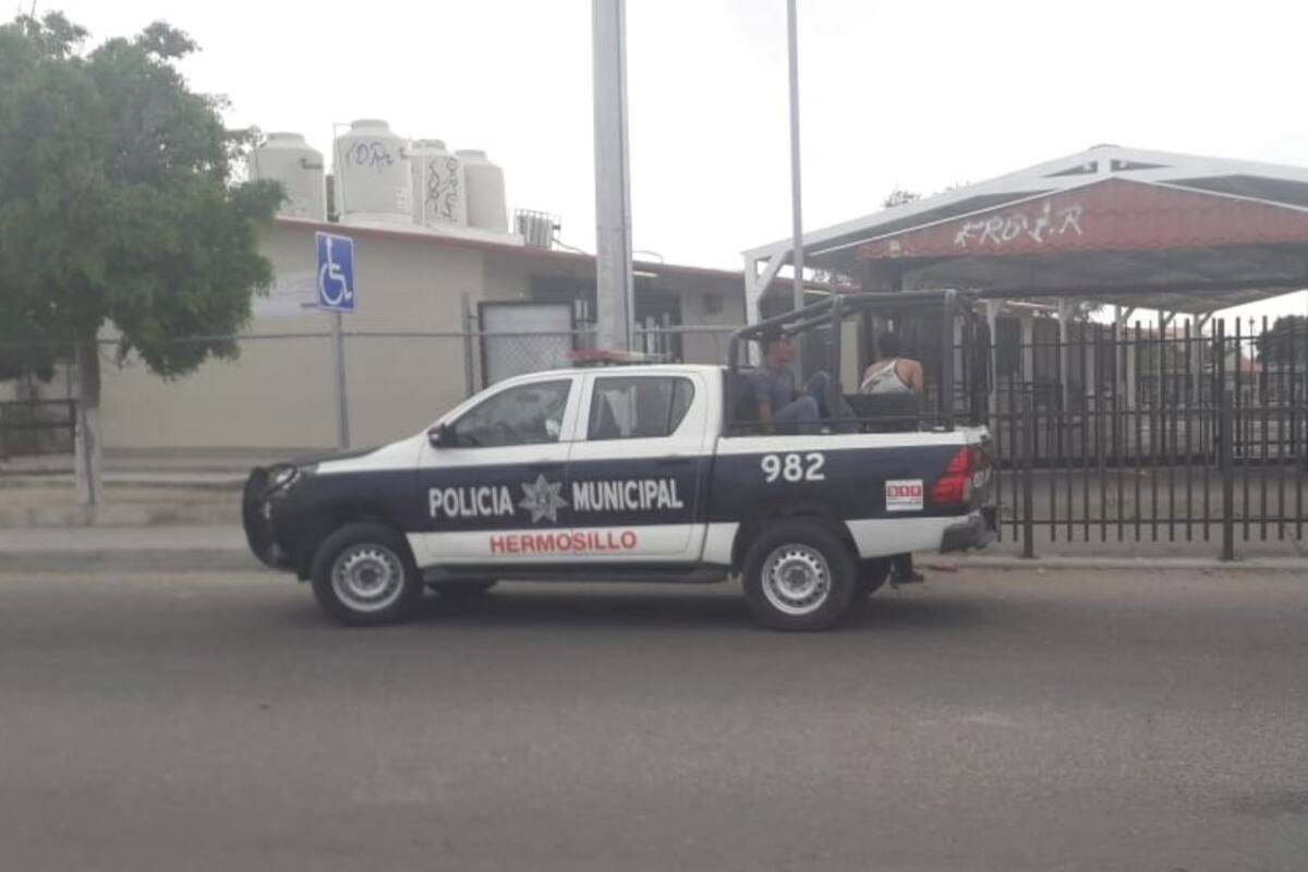 Detienen a dos por robo en escuela de colonia Los Olivos