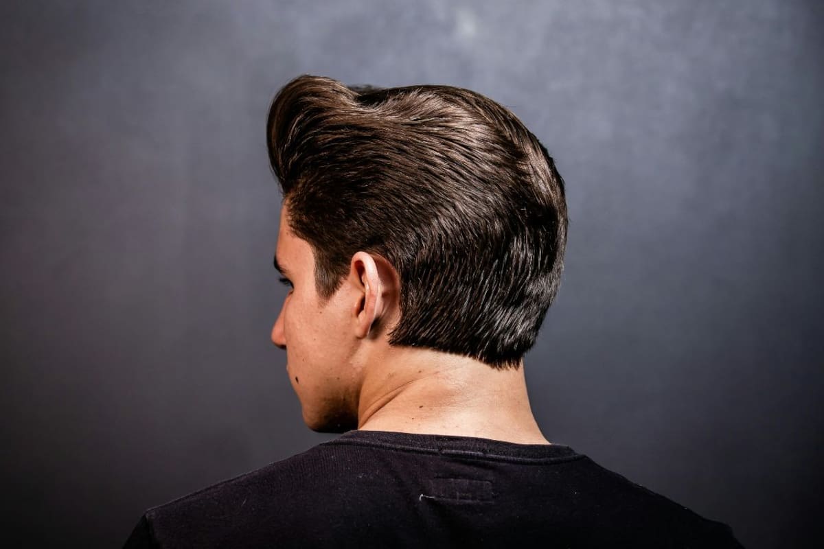 Consejos para mantener el cabello masculino saludable y fuerte