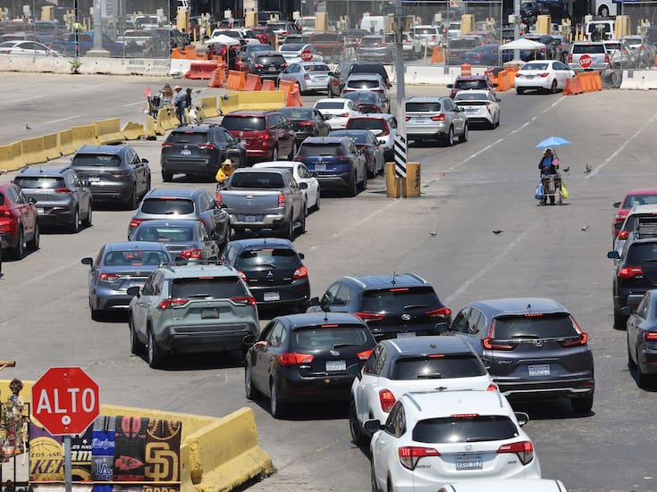 Baja población transfronteriza en Tijuana un 14%