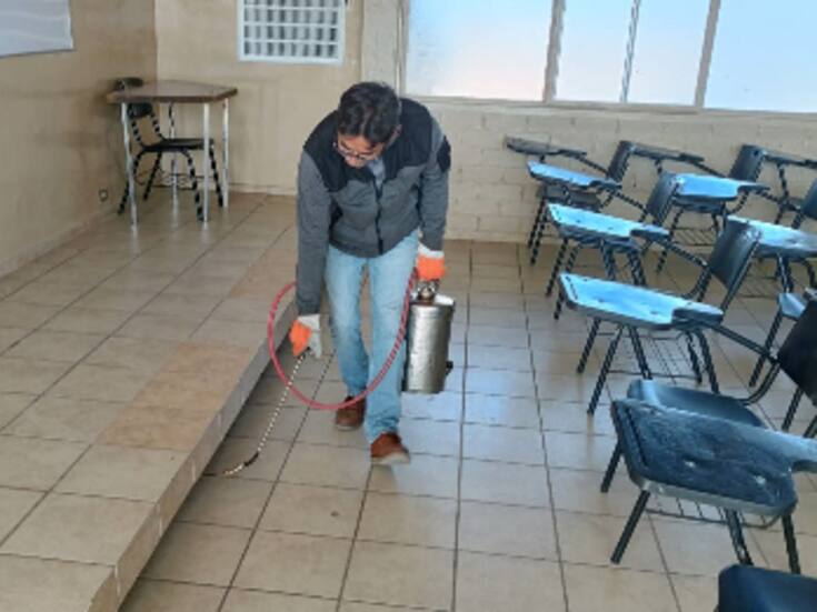 Regresan miles de estudiantes de bachillerato a las aulas