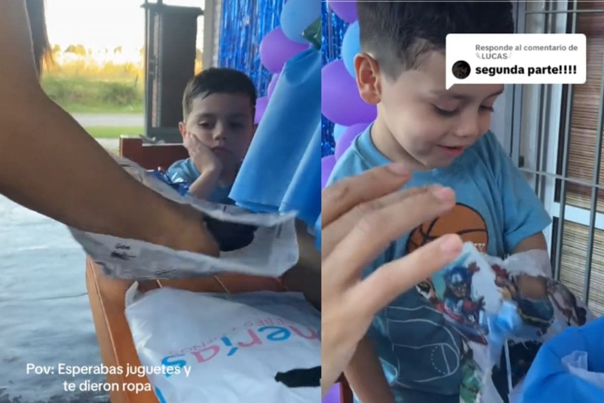 Niño se molesta con sus regalos; le dieron ropa en lugar de juguetes