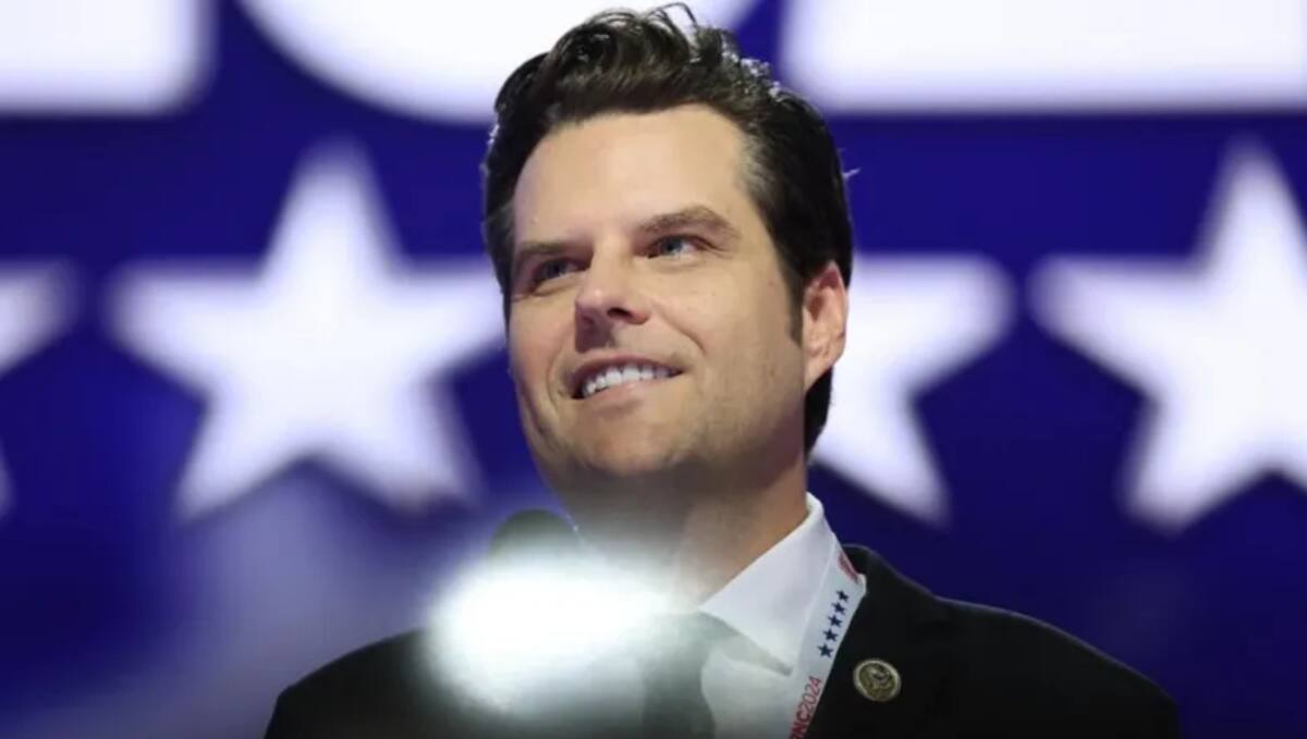 Matt Gaetz durante campaña con Trump. / BBC.