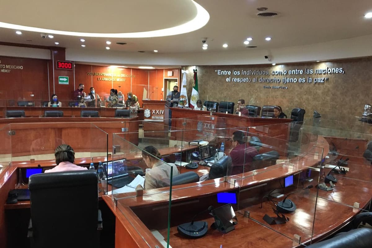 Reforma sobre terapias de conversión vuelve al Congreso