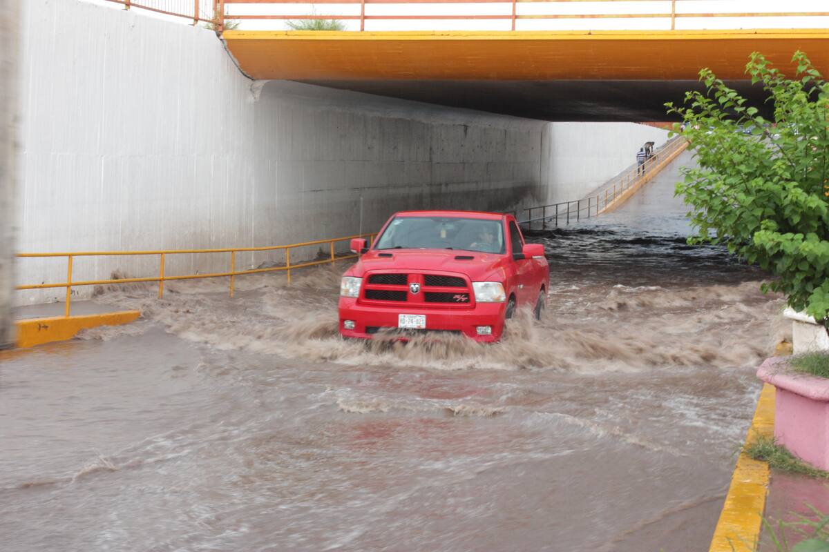 Provoca “Ivo” fuertes lluvias en Sonora