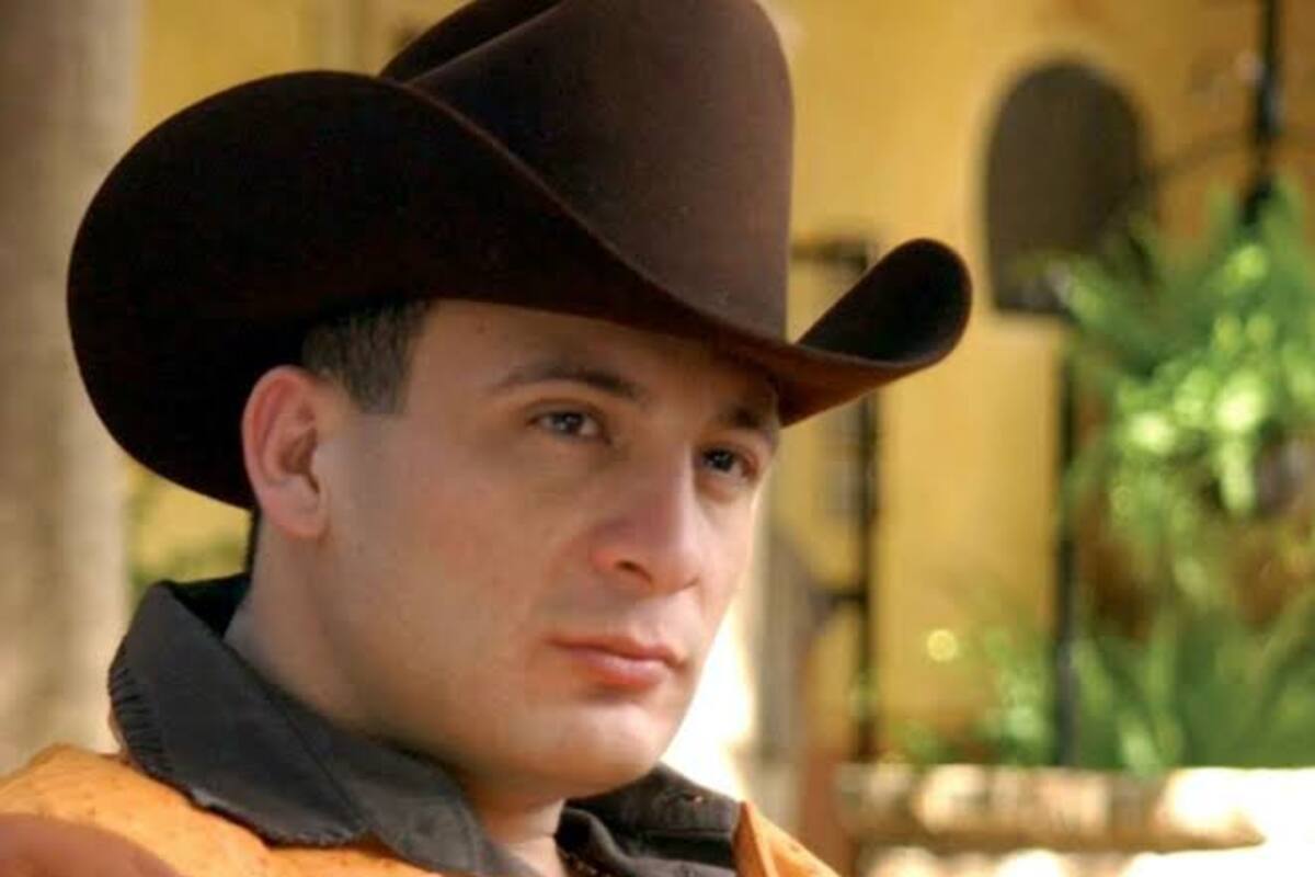Mujer asegura tener relaciones sexuales con fantasma de Valentín Elizalde