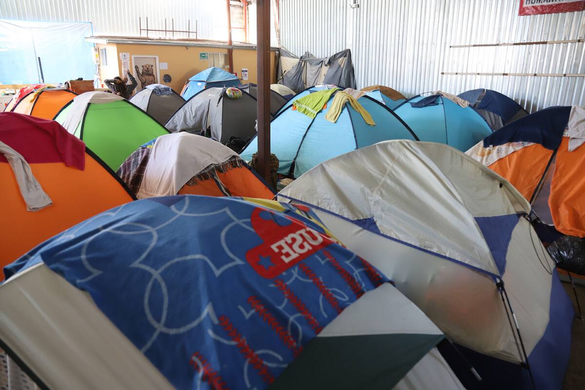 Disminuyen migrantes en albergues de Tijuana