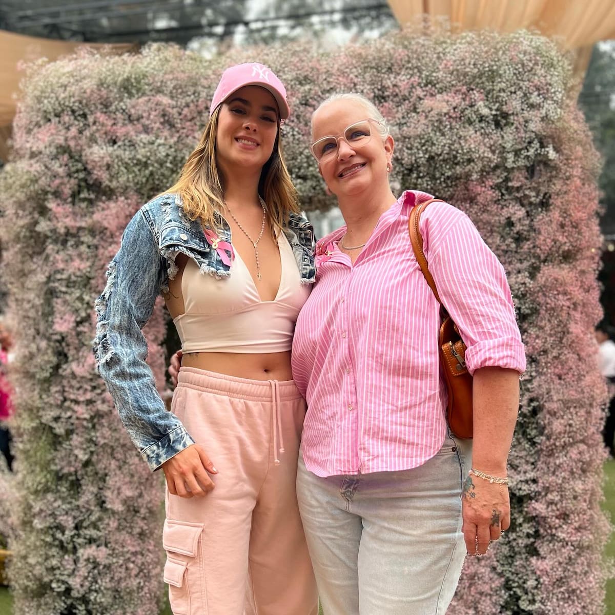 Gala Montes y Crista Montes / Instagram: @sargentomatute