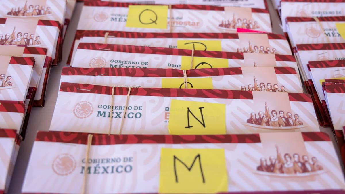 En 2026 la Beca Rita Cetina llegará a todos los grados de primaria, con apoyo económico adicional para útiles y uniformes y un aumento histórico de presupuesto para Becas para el Bienestar