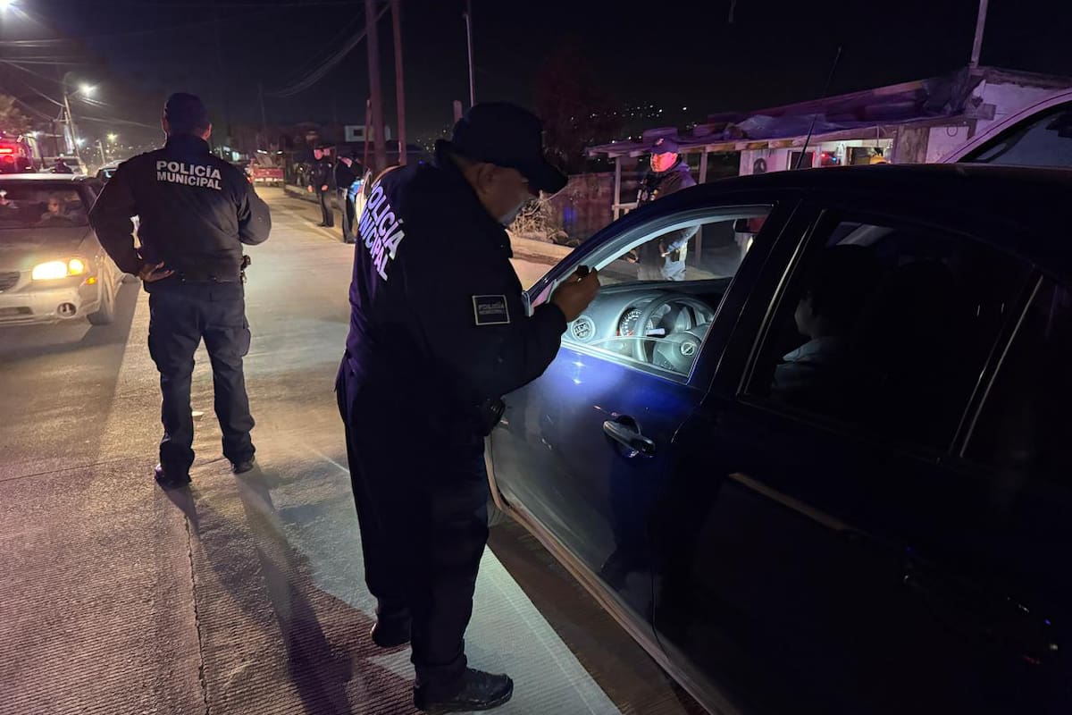 Policía Municipal de Ensenada implementa Operativo Navegante
