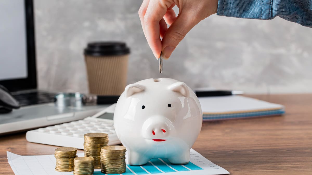 ¿Es posible sobrevivir y ahorrar en México con el salario mínimo? los límites de ahorrar en México con el salario mínimo y el rigor presupuestario que exige la economía actual en el país