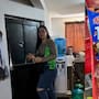 “Así me alcanza”: Hermosillense se vuelve viral por compartir su vida diaria y su despensa con salario de maquila