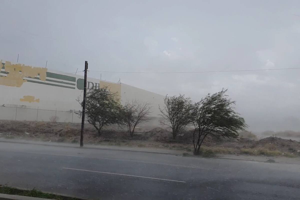 Arrecia lluvia en Hermosillo y reportan caída de granizo en Altares con rachas de hasta 106 km/h