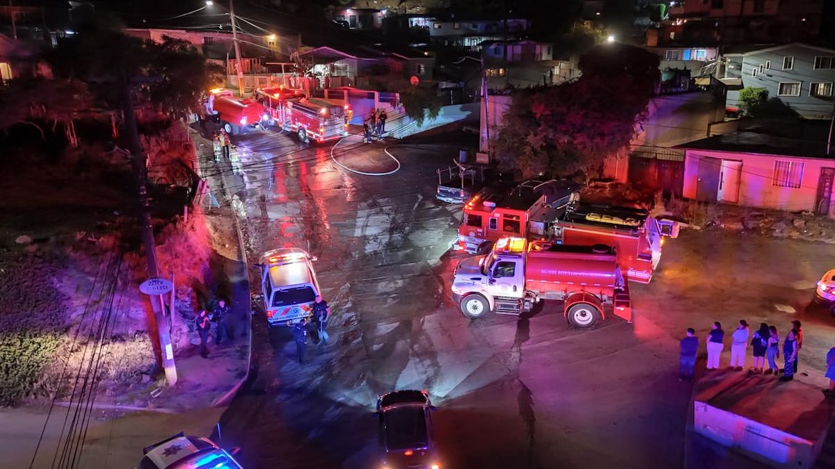 No se reportaron lesionados tras el siniestro. Foto: Border Zoom