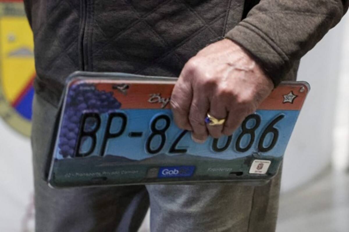 Renovación de placas será opcional: gobernadora