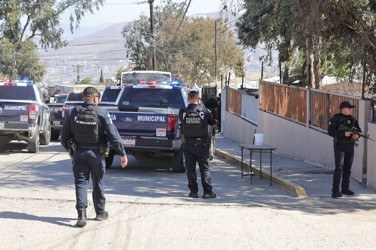 Se avisó que presuntamente había personas armadas en un kinder en desuso. Foto: Sergio Ortiz
