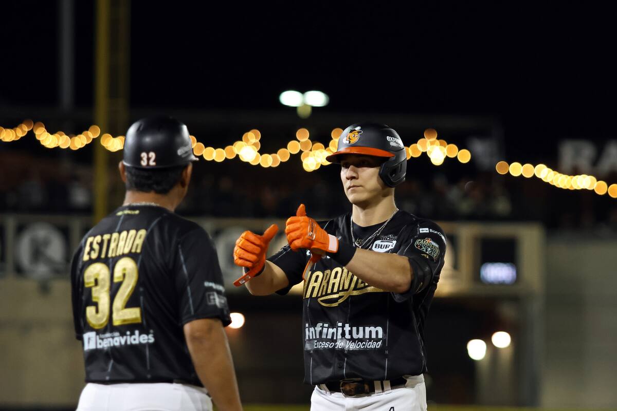 Naranjeros abren serie recibiendo a Algodoneros
