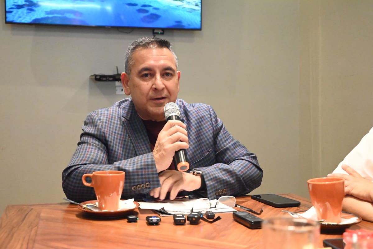 Ricardo Lugo abre la puerta a regresar al Senado y perfila su futuro rumbo a 2027