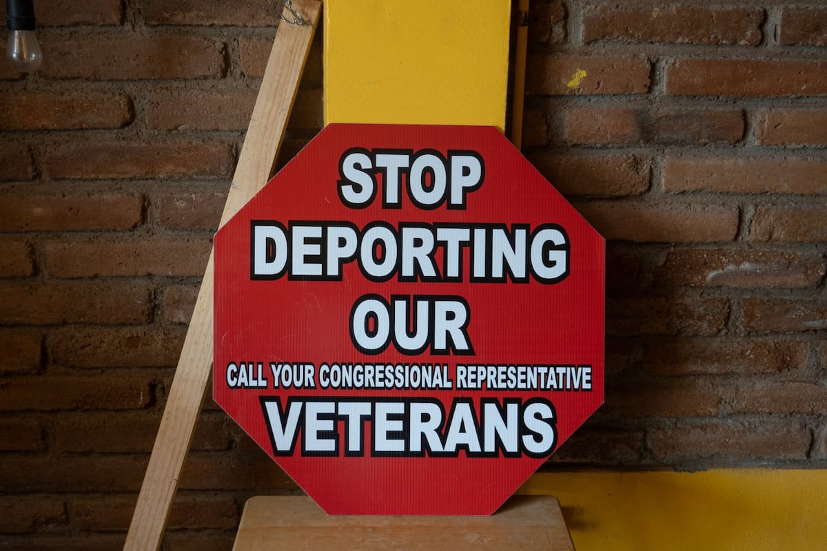 Se brindaron consultas sobre la situación migratoria de los asistentes, así como la revisión de beneficios médicos y financieros. Foto: Border Zoom