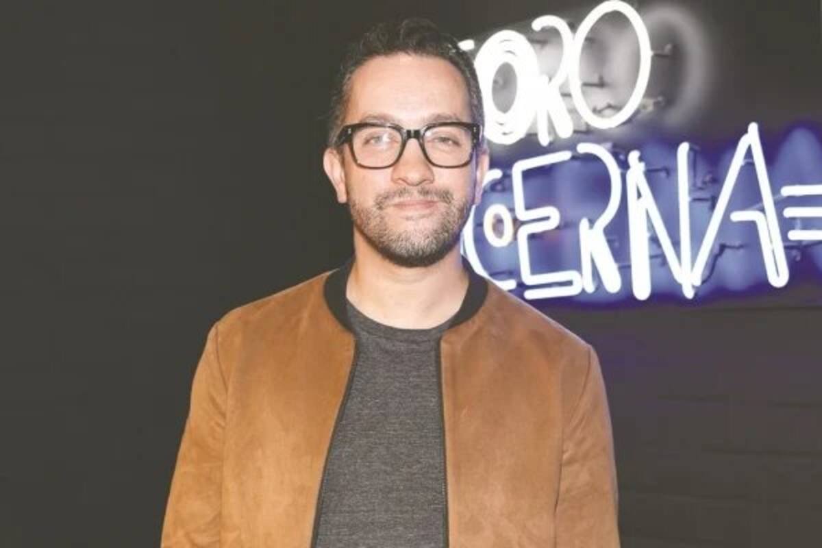 Invitan a Chumel Torres a foro de racismo y clasismo; redes lo revientan