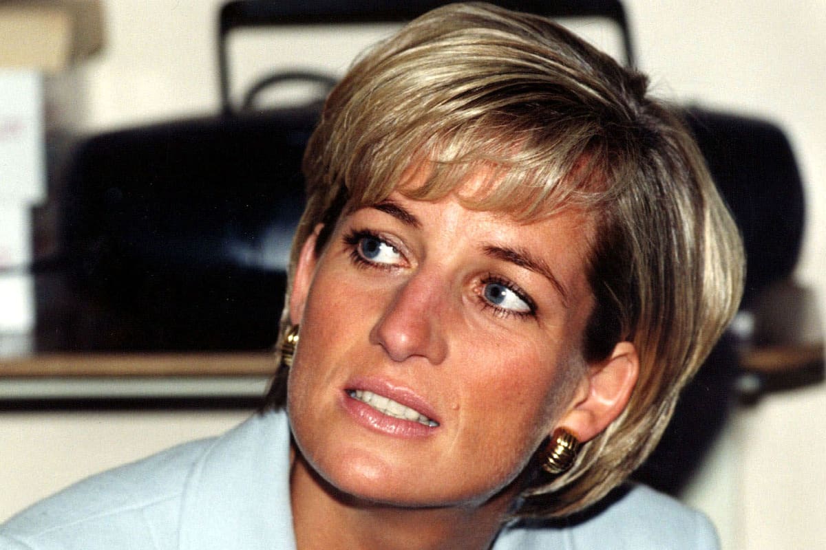 Revelan cómo surgió la cabellera corta de Diana de Gales