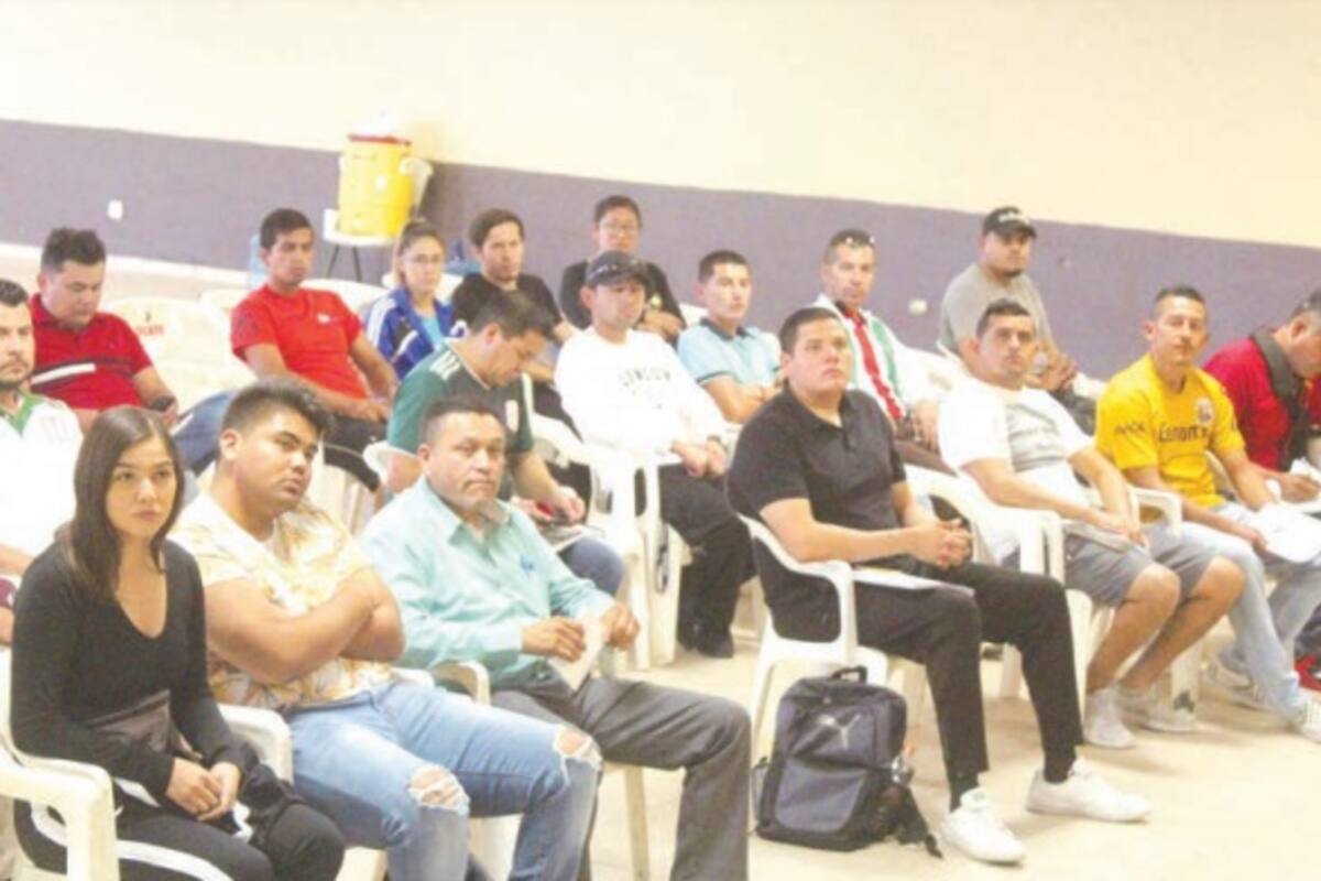 Arranca diplomado para entrenadores deportivos