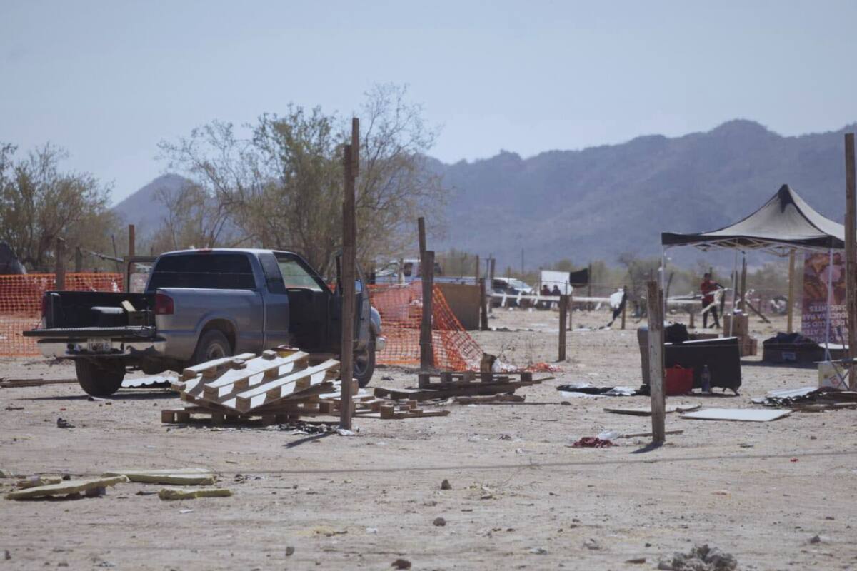Denuncian invasión de terreno en el sur de Hermosillo; “de la noche a la mañana” quemaron maleza y cercaron, señala el propietario