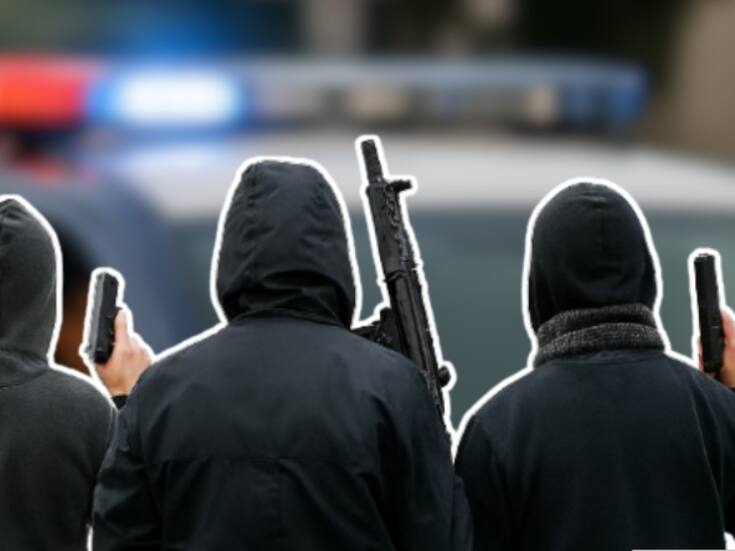 Encapuchados con armas largas irrumpen en concierto de feria en Oaxaca: Fiscalía investiga posible delito