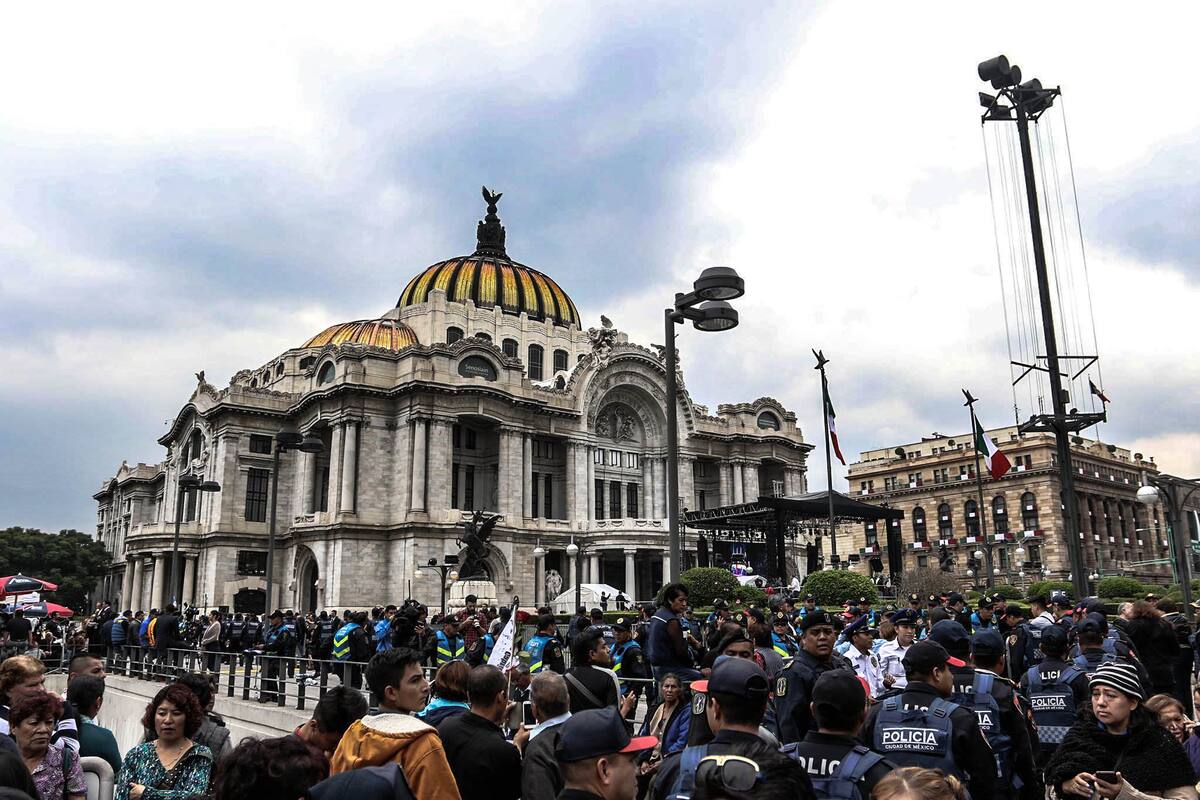 Piden renuncias de titulares de cultura e INBAL por evento de la Luz del Mundo