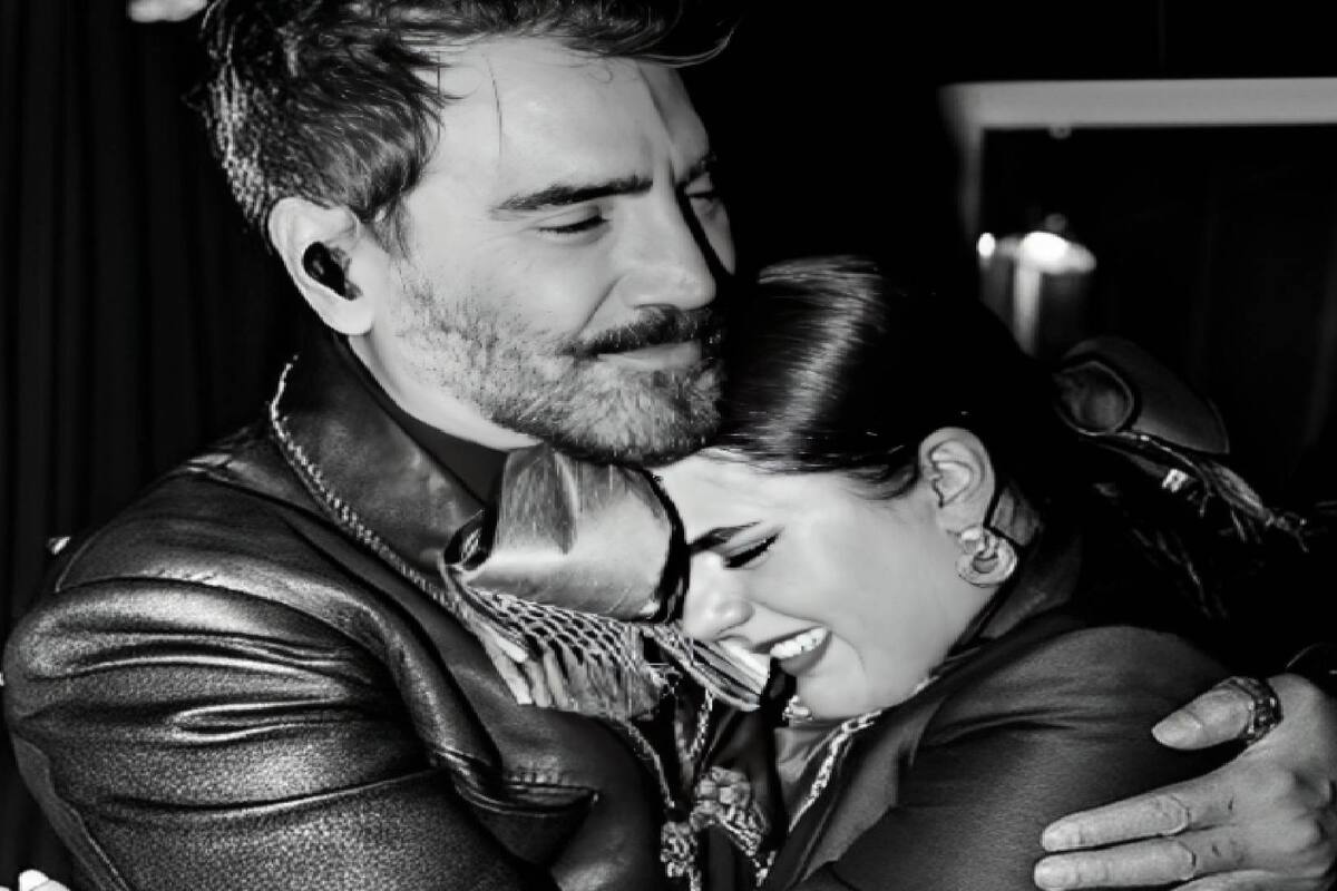 Alejandro Fernández envía mensaje a su hija Camila, tras equivocarse al interpretar el Himno Nacional