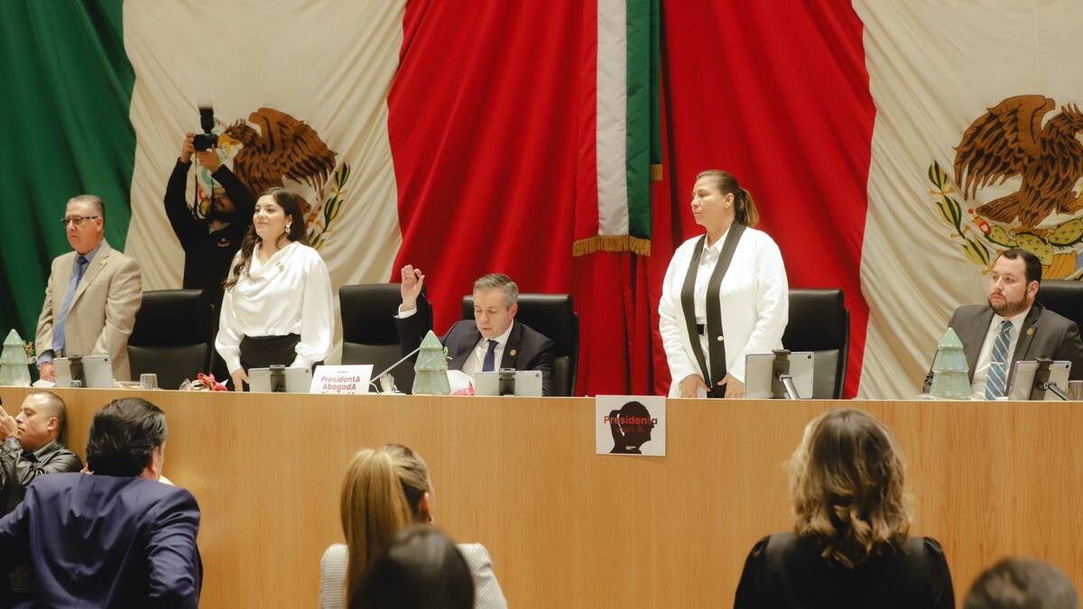 Senadores del Pri, Pan, Morena y PVEM presentan iniciativa para regular el mercado publicitario en México