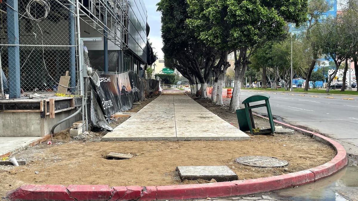 El área denunciada en zona Río mantiene actividad constructiva sin presencia visible de sellos de clausura Foto: Michelle Castillo