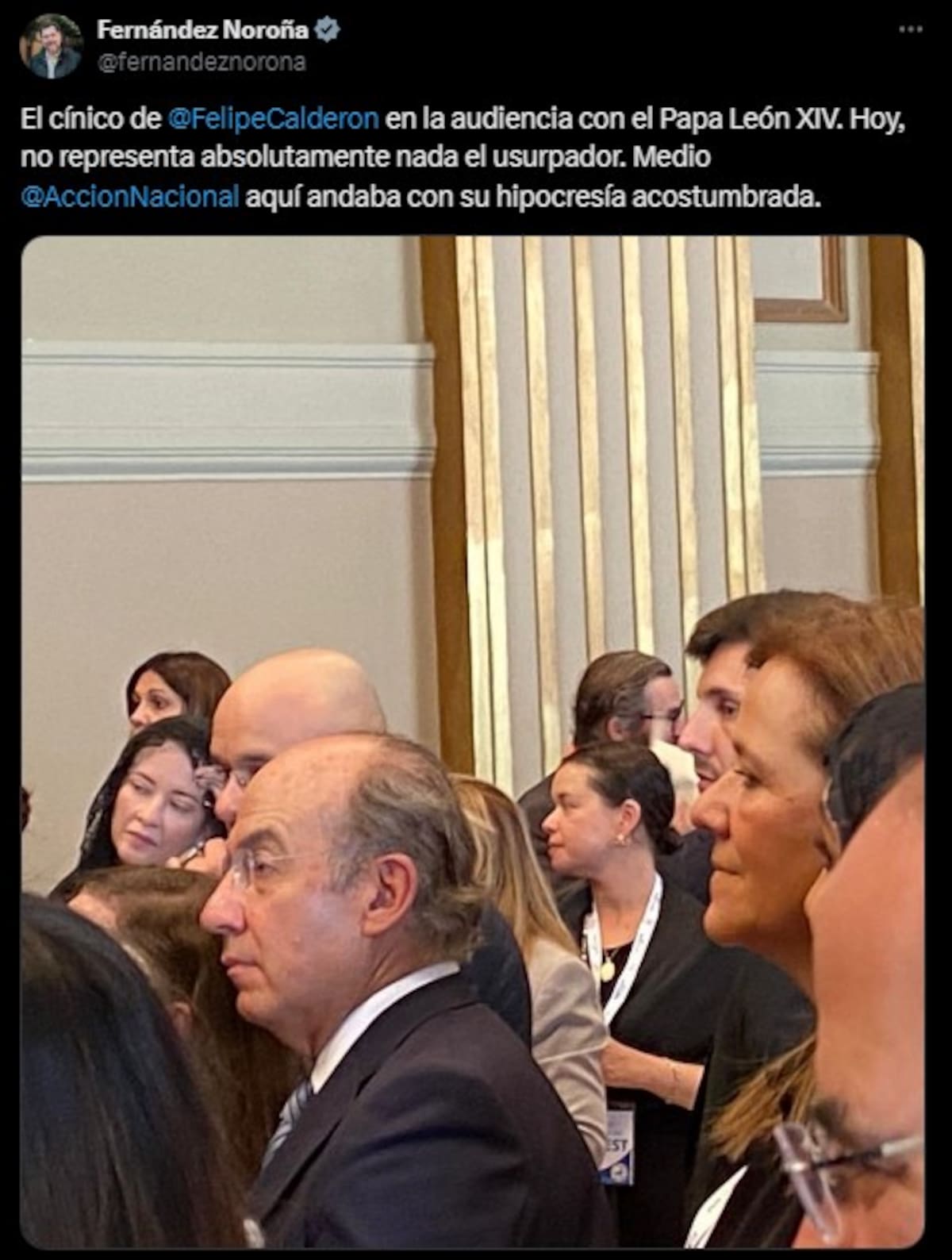 Asimismo comentó que desde el Cuadro de Rafael, el Papa León XIV les compartió un mensaje. Foto: Capture Fernández Noroña.