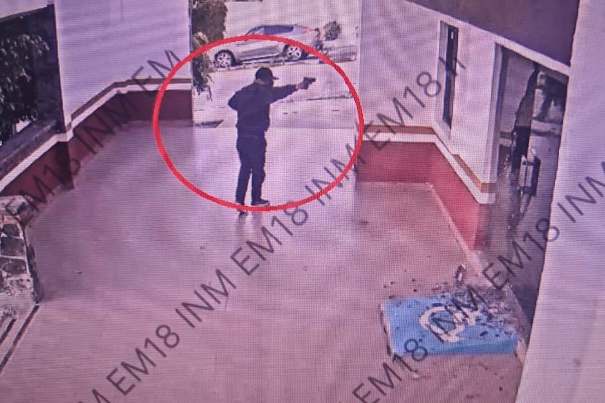 Atacan albergue del INM en Tijuana