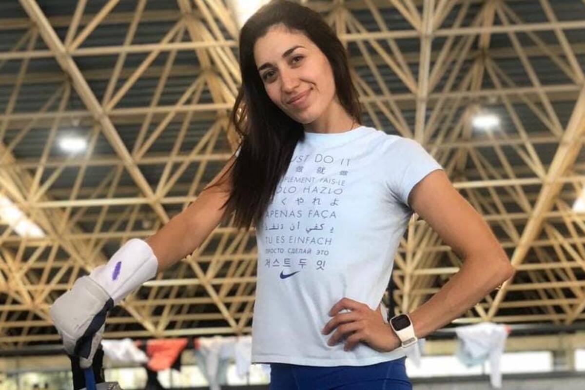 La atleta mexicana olímpica, Mariana Arceo, recauda fondos para médicos
