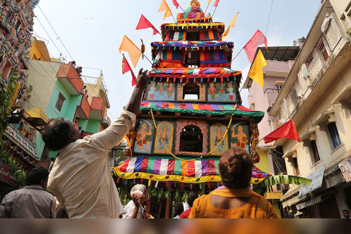 Tragedia en India: nueve fallecidos en avalancha humana durante ritual religioso