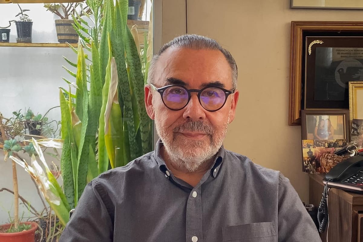 Así operan los “polleros digitales” en la frontera de Baja California