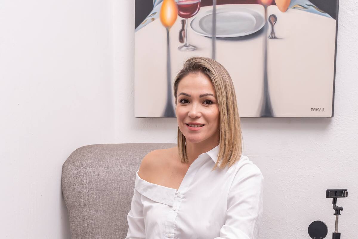 Mari Garsau Lleva el Arte de Sonora a una Exposición Internacional