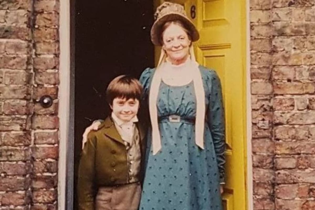 Daniel Radcliffe rinde emotivo homenaje a Maggie Smith: “Una mente brillante y un humor afilado”