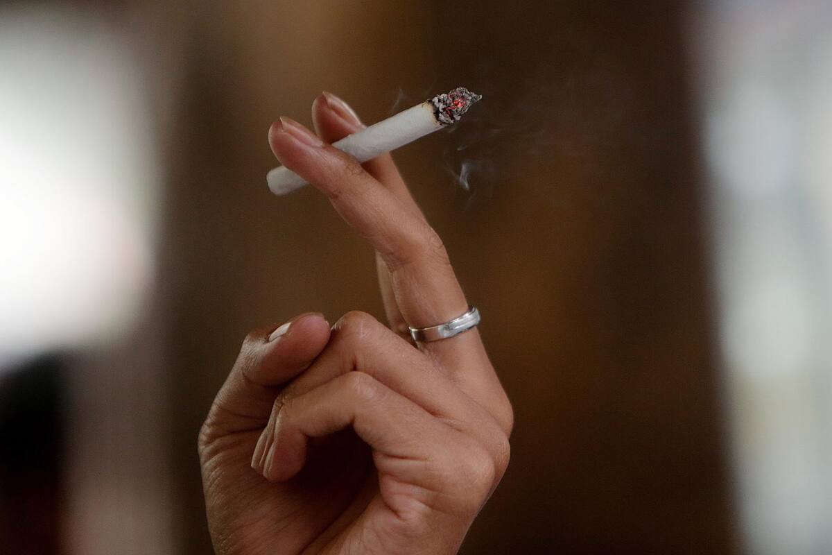 Crece consumo de tabaco en menores