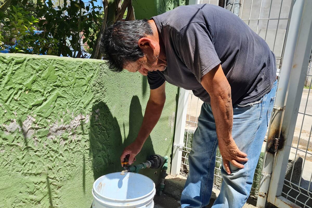 Crisis del agua en Hermosillo: Va un mes de tandeos en el Norte reportan usuarios